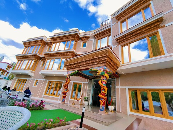 Fachada del alojamiento