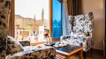 Premium-Zimmer | Minibar, kostenloses WLAN, Bettwäsche