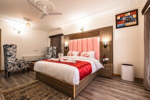 Premium kamer | Een minibar, gratis wifi, beddengoed