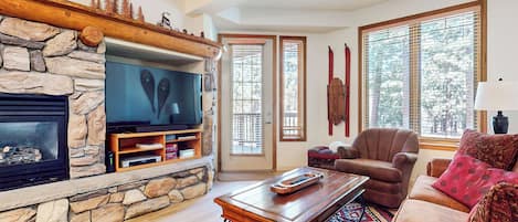 Smart TV, DVD player