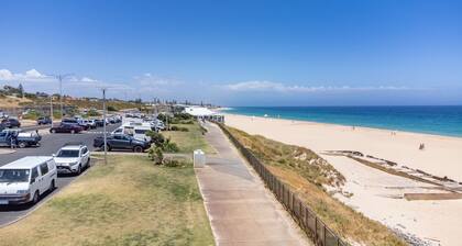 City Townhouse- Bunbury