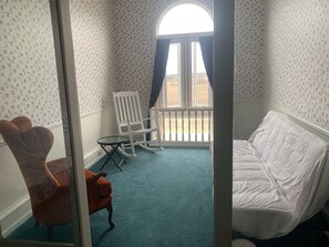 Unclassified image, 4 of 38, button - One-of-a-kind! Former Schoolhouse turned mansion for rent! The entire place!! (Port Austin)