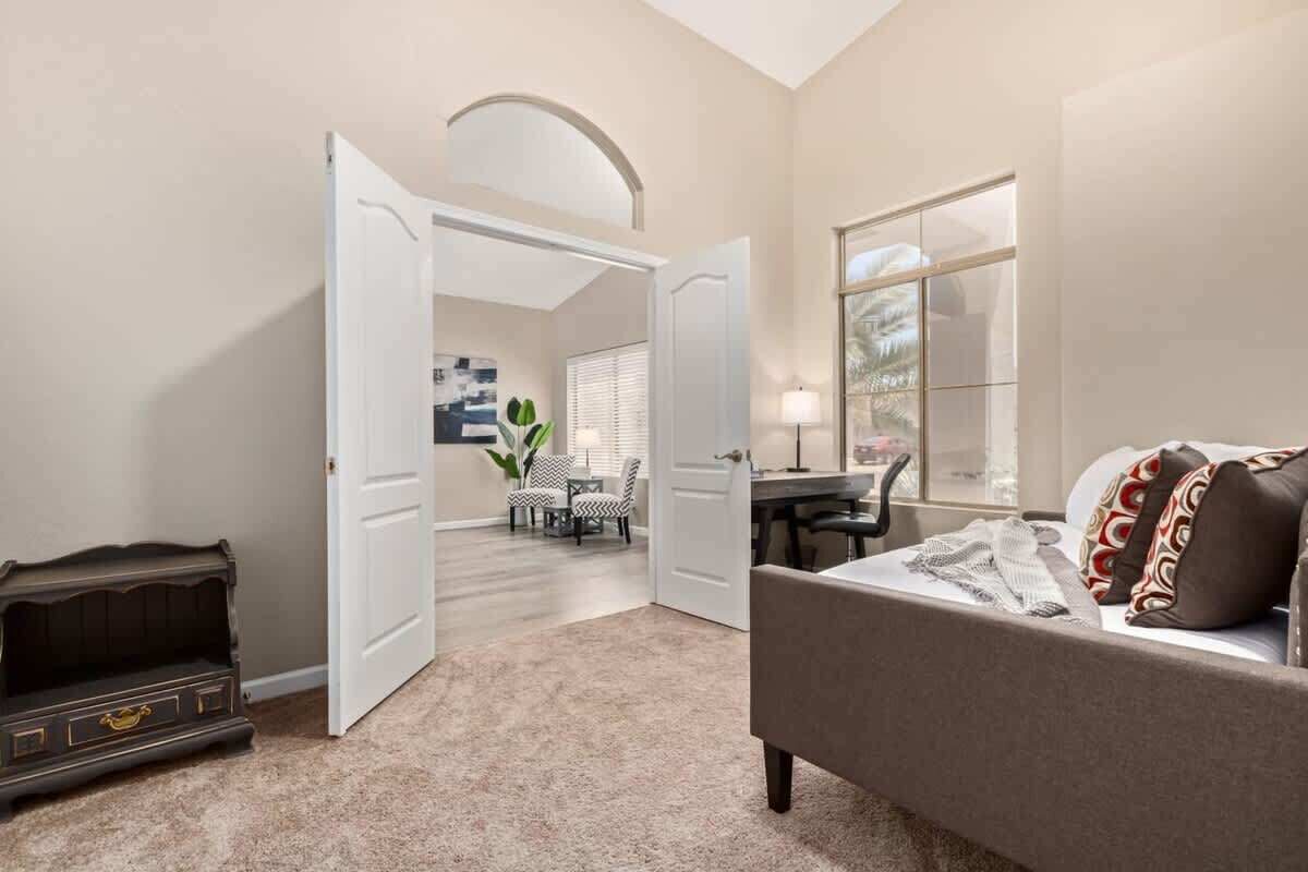 4 chambres, bureau, lit parapluie, Wi-Fi