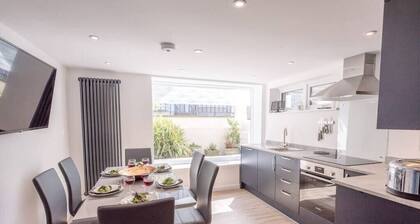 Cornerstone, Aldeburgh