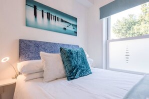 3 soverom, strykejern/-brett, reiseseng for barn og wi-fi