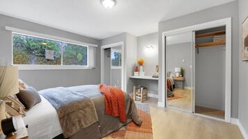 Condo, 2 Bedrooms | 2 bedrooms, desk, laptop workspace, iron/ironing board