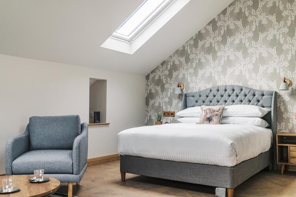 Double Room (Hampshire) | Individually decorated, individually furnished, free WiFi