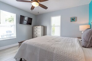 3 bedrooms, iron/ironing board, free WiFi, bed sheets