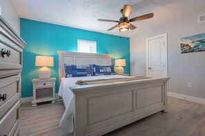 3 bedrooms, iron/ironing board, free WiFi, bed sheets