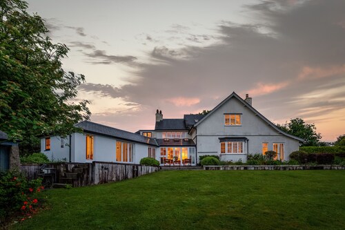 Higher Mapstone – Luxury Dartmoor Retreat with Views, Acres & Games Barn