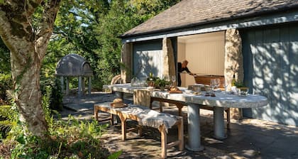 Higher Mapstone – Luxury Dartmoor Retreat with Views, Acres & Games Barn