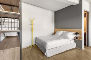 1 間睡房、熨斗/熨衫板、Wi-Fi、床單