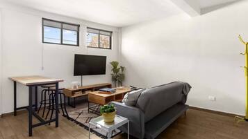 Télévision, espaces bureaux