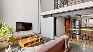 TV, offices