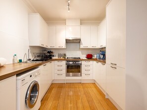 Fridge, microwave, oven, dishwasher