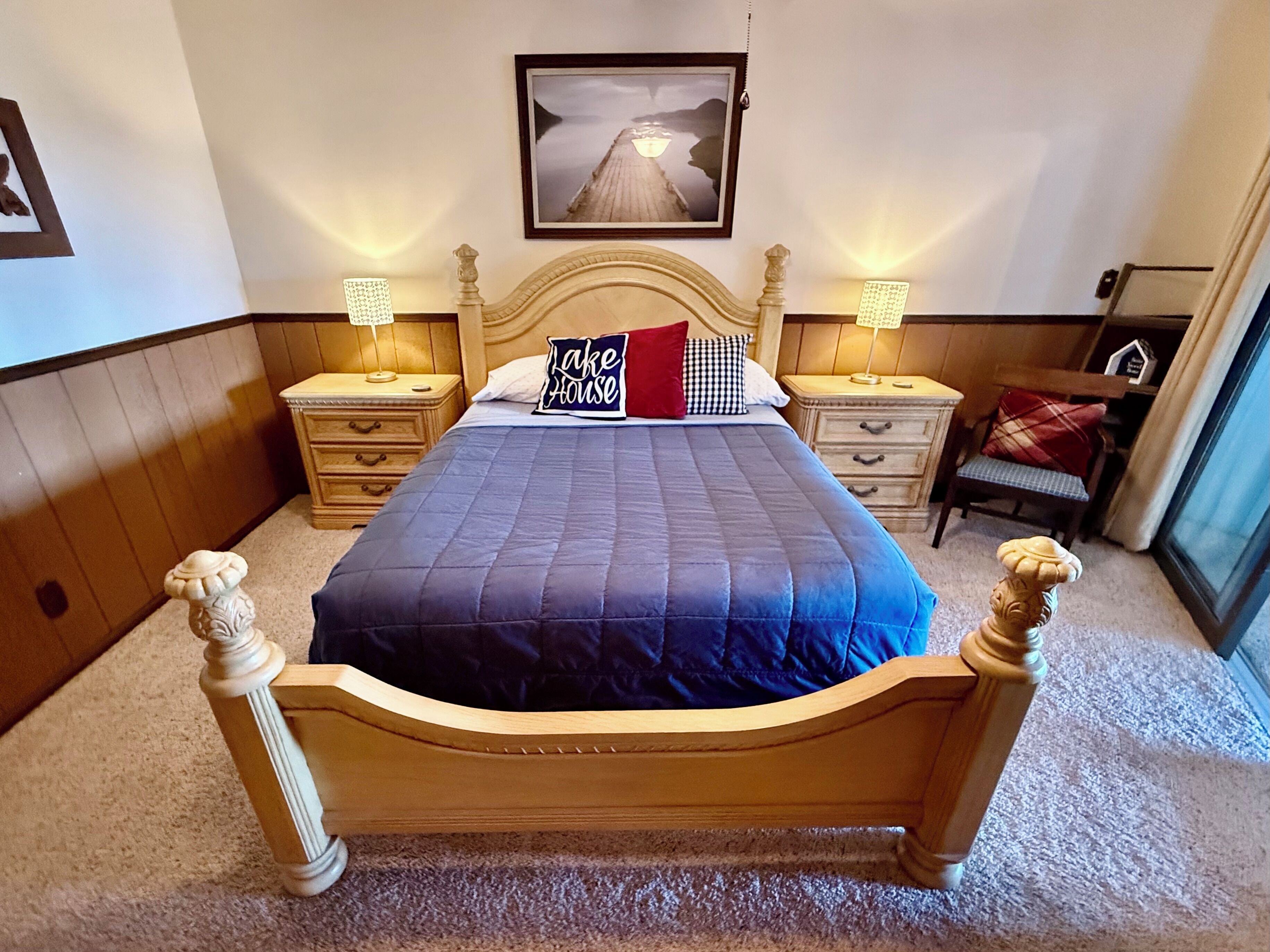 3 bedrooms, desk, iron/ironing board, free WiFi