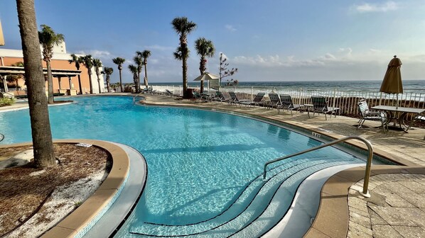 Indoor pool, outdoor pool