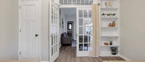 4 Schlafzimmer, Schreibtisch, WLAN, Bettwäsche