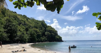 7th Heaven Kitchen & Cottage + Loft authentic Living & Cuisine @ Anse L'Ivronge