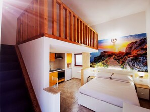 2 bedrooms, in-room safe, free WiFi, bed sheets