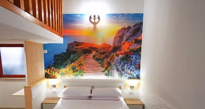 Curated Mini apartment ideal for couples and families,close to both sea and downtown