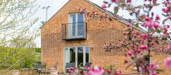 Chater Barn Summary: