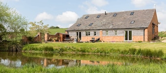Chater Barn