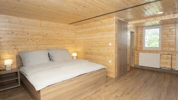 Bàn, truy cập Internet không dây miễn phí, bộ trải giường