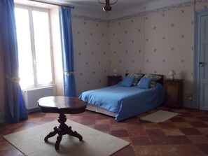 3 Schlafzimmer, Bügeleisen/Bügelbrett, kostenloses WLAN, Bettwäsche