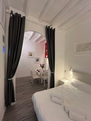 3 bedrooms, iron/ironing board, travel crib, free WiFi