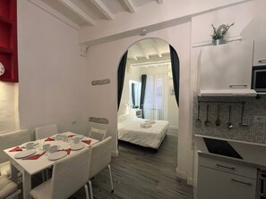 3 Schlafzimmer, Bügeleisen/Bügelbrett, Reisekinderbett, kostenloses WLAN