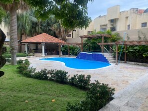 Outdoor pool, a heated pool