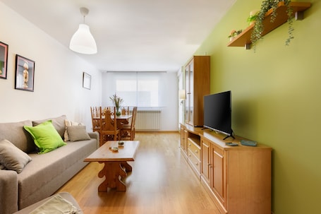 Smart TV. Beautiful apartment, ideal for families in the Aragonese Pyrenees.