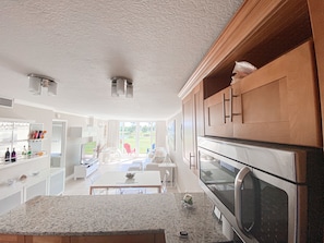 Private kitchen - Beachfront Condo With Golf Course View!! (Fort Pierce)