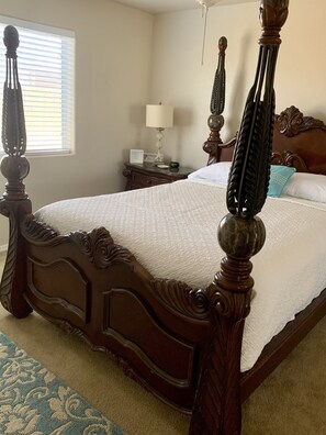 3 bedrooms, in-room safe, iron/ironing board, WiFi