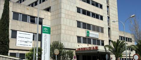 المنشأة من الخارج