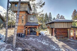 Exterior - Towers in the Trees (Whitefish)