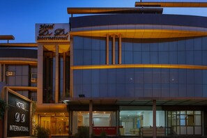 Front of property - Hotel DiDi International (Lucknow)