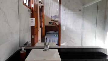 双人房 | 浴室