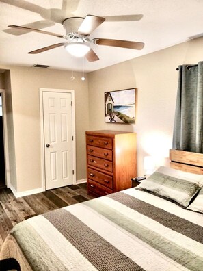 1 bedroom, iron/ironing board, free WiFi, bed sheets