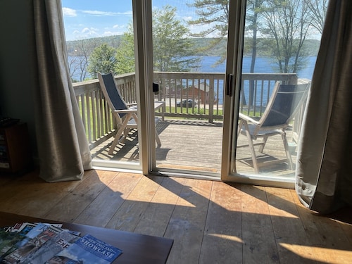Cottage on east side of Lake Bomoseen, on-site boat slip included