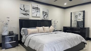 5 sovrum, strykjÀrn/strykbrÀda, gratis wi-fi och sÀngklÀder