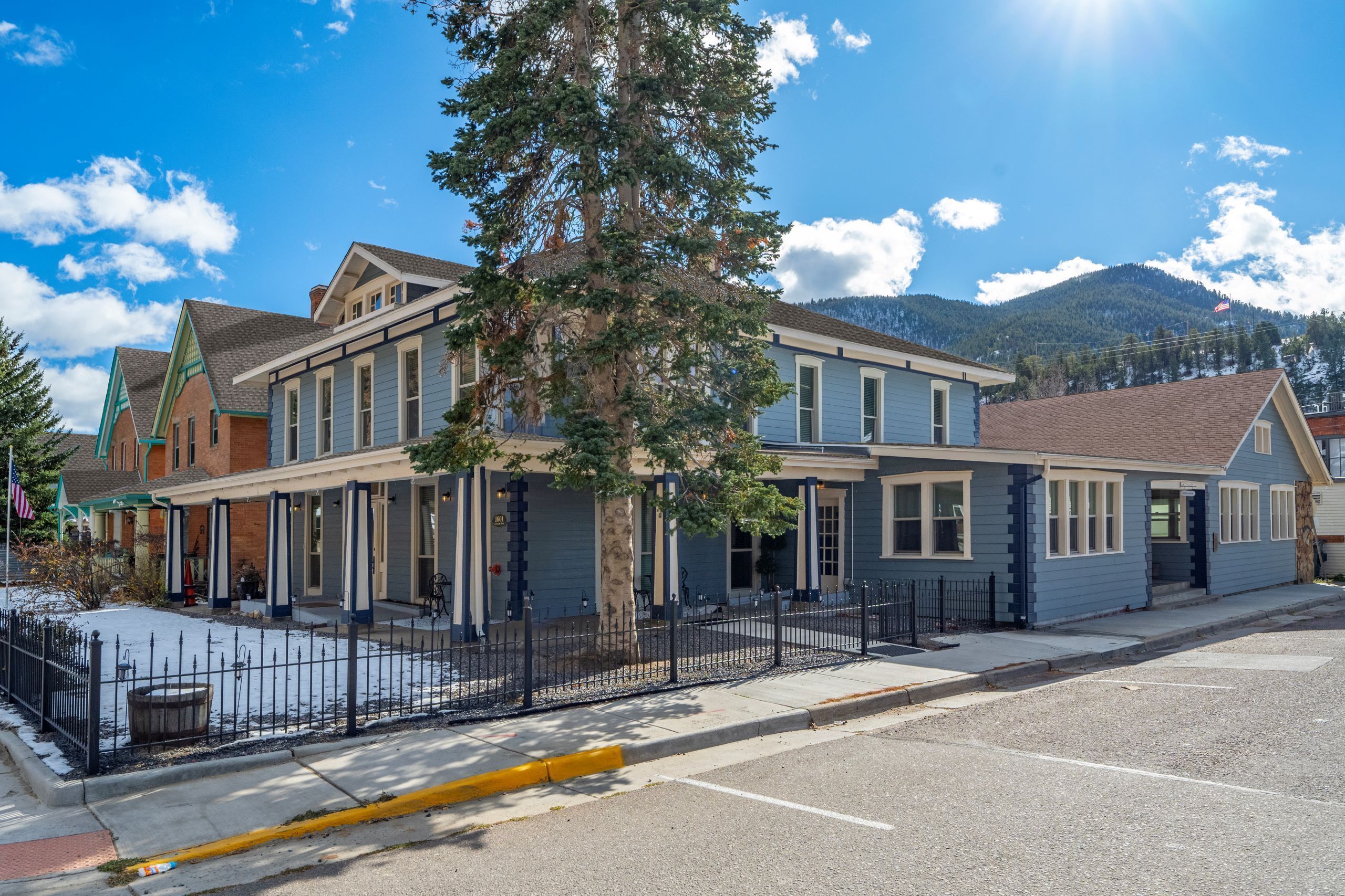 Kamar, 1 Tempat Tidur Queen | Pemandangan dari kamar