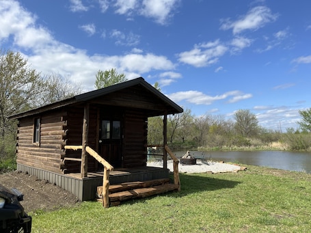 Property grounds. Buffalo Cabin - Private Pond, Kayaks, Fire Pit on 150 Acres