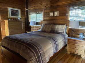 4 bedrooms, free WiFi, bed sheets