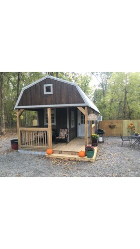 The Cranny @ Cookson —Tiny House Experience!!  Night,  week & monthly stays