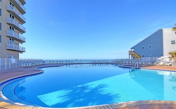 Indoor pool, outdoor pool - Luxury Beachfront, 3 Pools/Spas, Walk to Pier Park! (Panama City Beach)