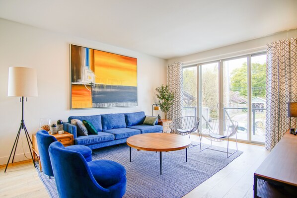 Smart TV, books, stereo, computer monitors