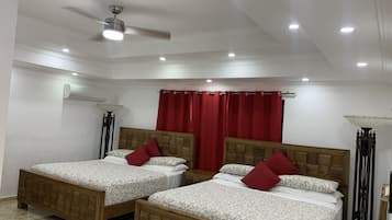 Phòng dành cho gia đình | Nệm có lớp đệm bông, trang trí khác biệt