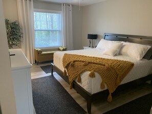 3 Schlafzimmer, Bügeleisen/Bügelbrett, WLAN, Bettwäsche